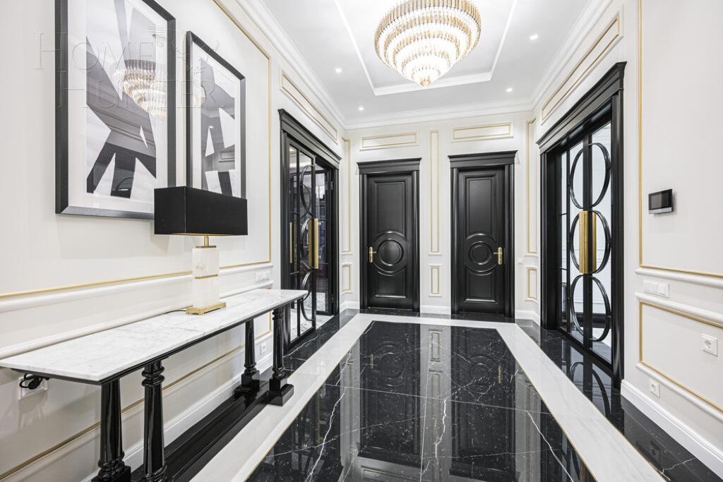 3-этажный коттедж 697 м² с отделкой