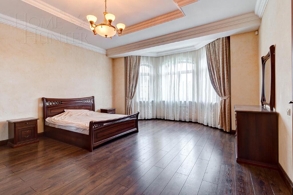 2-этажный коттедж 700 м² с отделкой