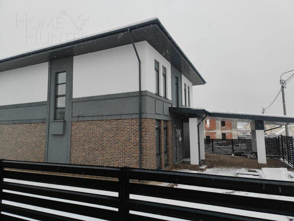 2-этажный коттедж 250 м² без отделки