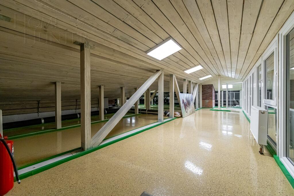 2-этажный коттедж 745 м² с отделкой