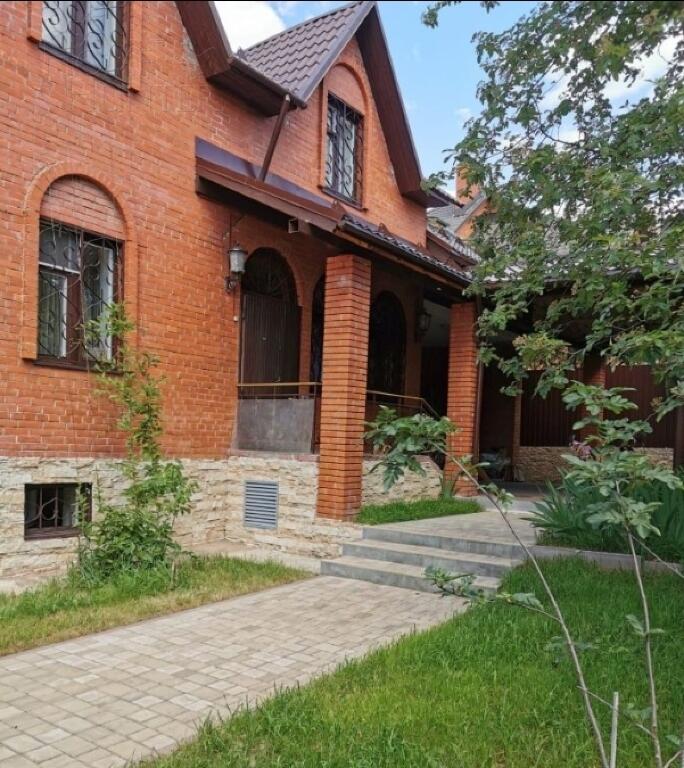 2-этажный коттедж 280 м² с отделкой