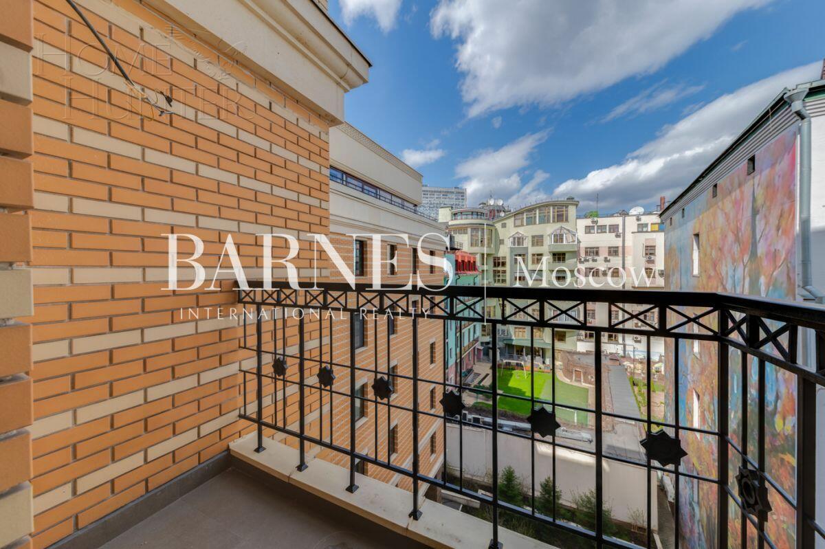 4-КОМН. КВАРТИРА С ОТДЕЛКОЙ 230 М² НА 6 ЭТАЖЕ