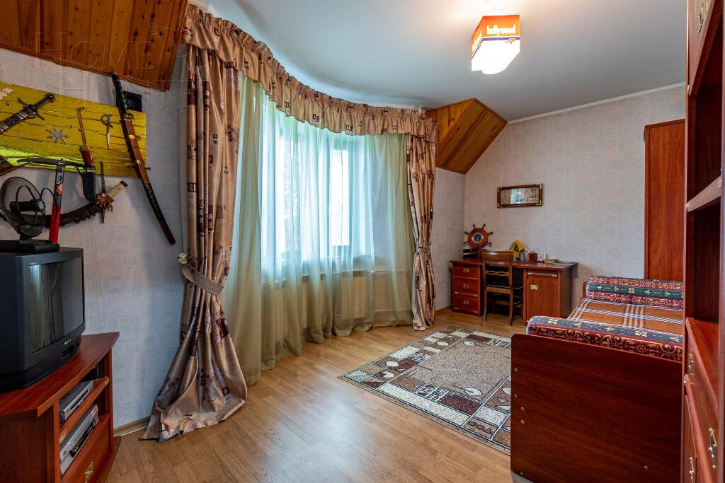 2-этажный коттедж 360 м² с отделкой