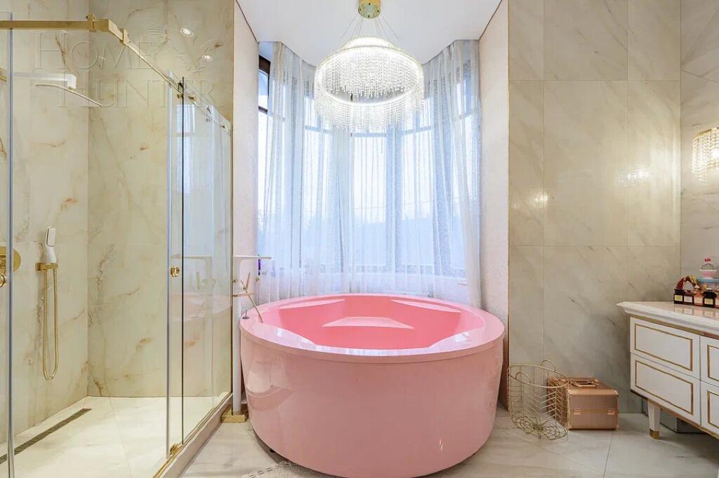 2-этажный коттедж 700 м² с отделкой