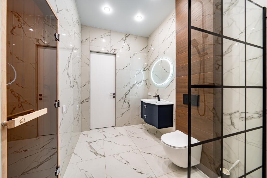 2-этажный коттедж 250 м² с отделкой