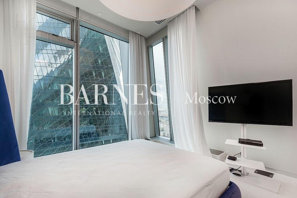 4-КОМН. АПАРТАМЕНТЫ С ОТДЕЛКОЙ 175.2 М² НА 40 ЭТАЖЕ