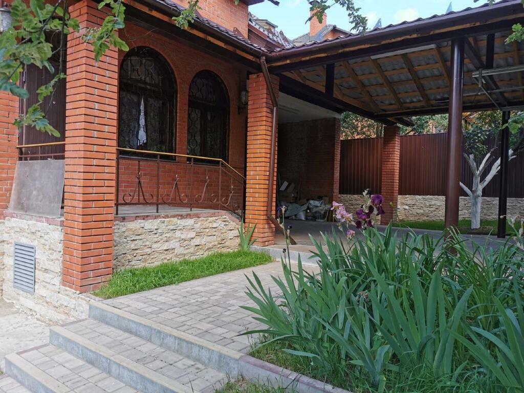 2-этажный коттедж 280 м² с отделкой