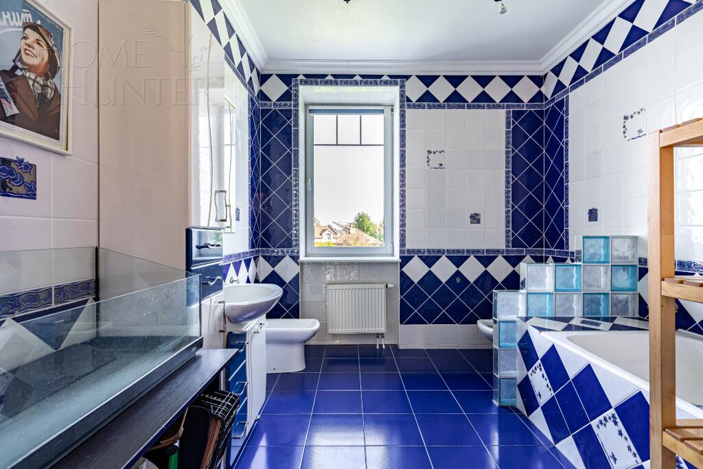 2-этажный коттедж 550 м² с отделкой