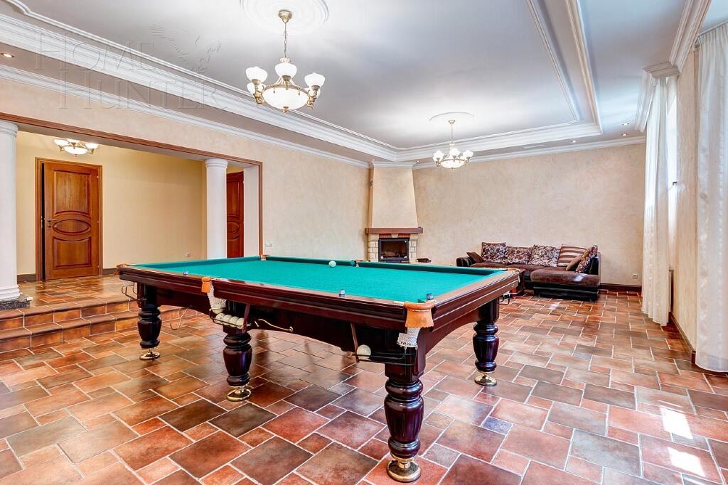 2-этажный коттедж 700 м² с отделкой