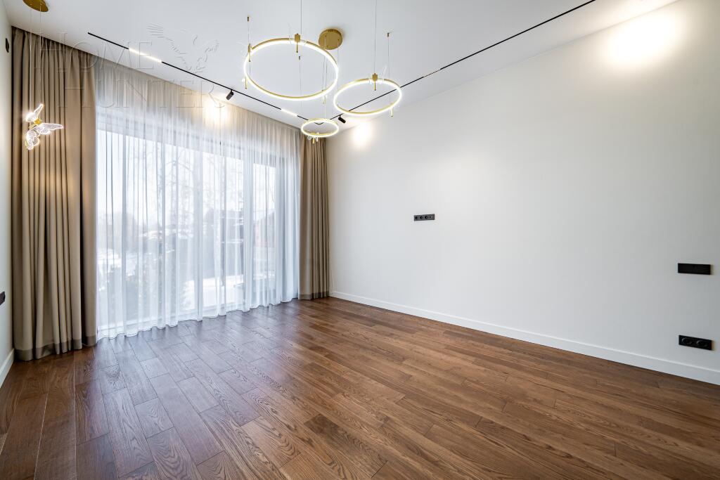 2-этажный коттедж 507.3 м² с отделкой