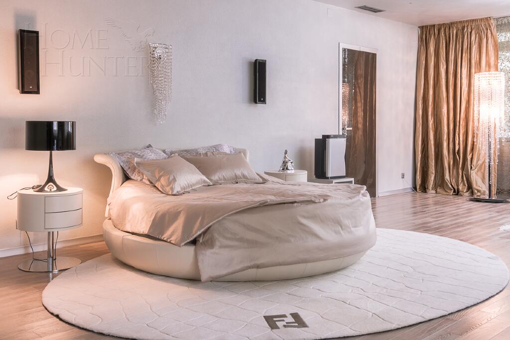 2-этажный коттедж 1 230 м² с отделкой
