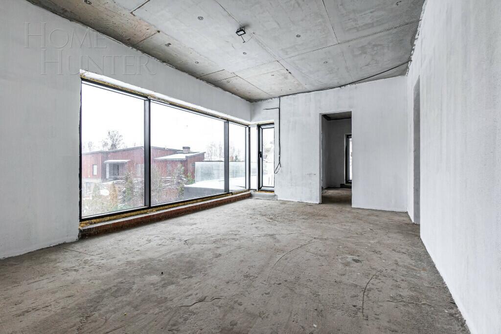 2-этажный коттедж 853.2 м² без отделки