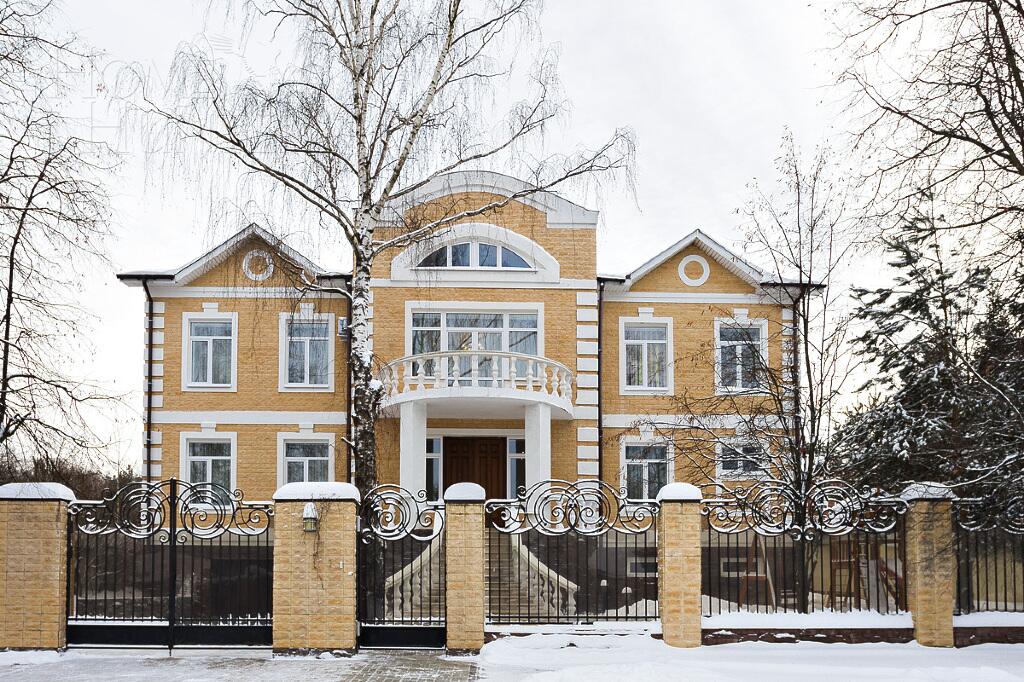 2-этажный коттедж 1 011 м² с отделкой