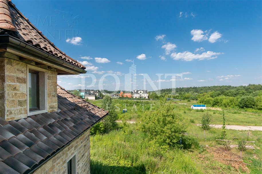 3-этажный коттедж 650 м² без отделки