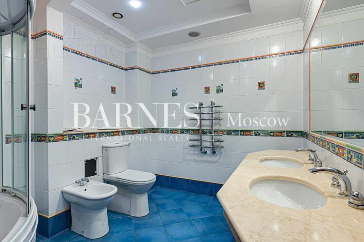 6-КОМН. КВАРТИРА С ОТДЕЛКОЙ 412 М² НА 4 ЭТАЖЕ