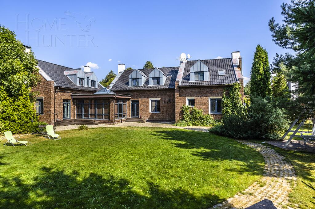 2-этажный коттедж 590 м² с отделкой