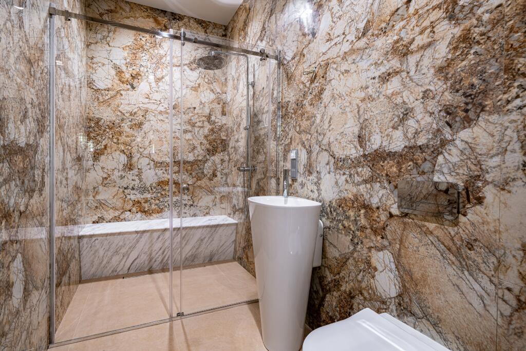 2-этажный коттедж 1 071 м² с отделкой