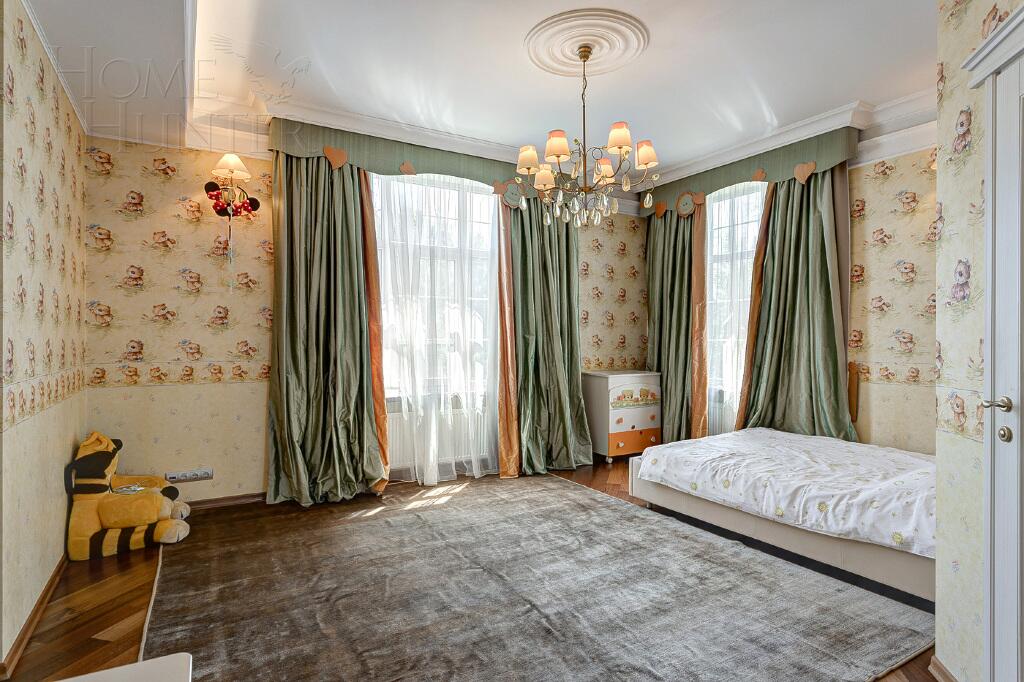 2-этажный коттедж 1 200 м² с отделкой