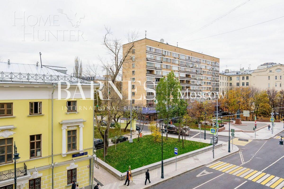 5-КОМН. КВАРТИРА С ОТДЕЛКОЙ 246 М² НА 3 ЭТАЖЕ