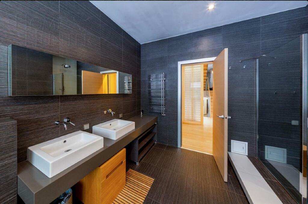 2-этажный коттедж 1 622 м² с отделкой