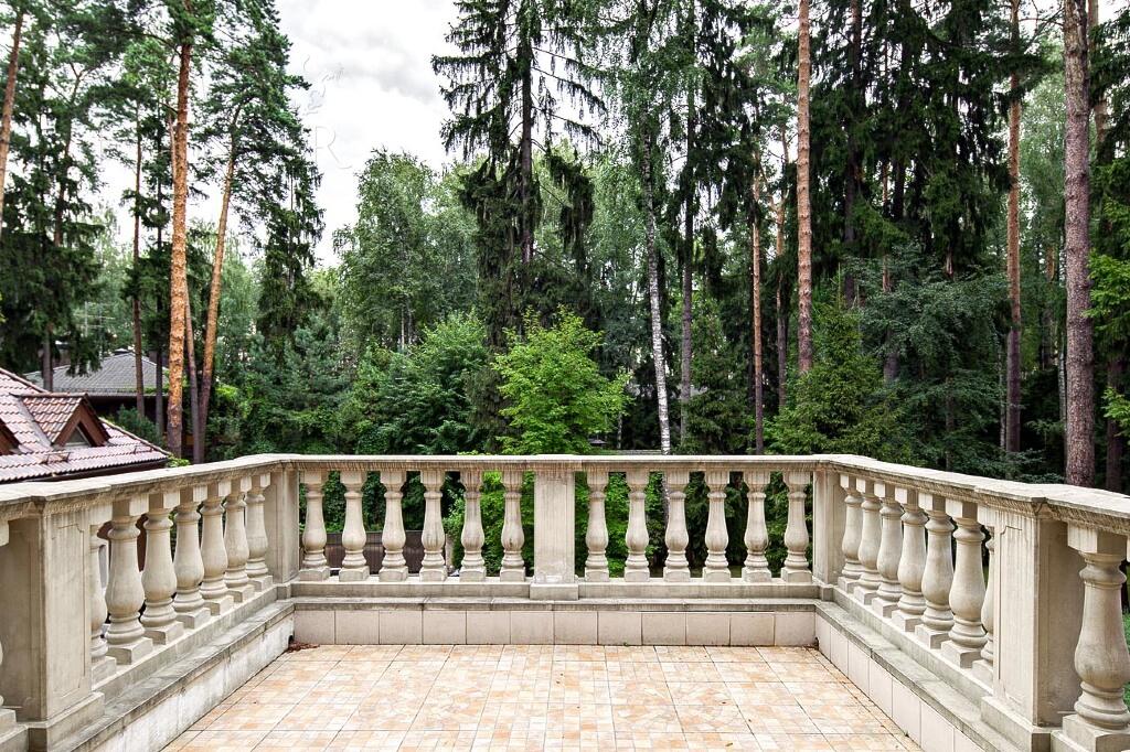 2-этажный коттедж 850 м² с отделкой
