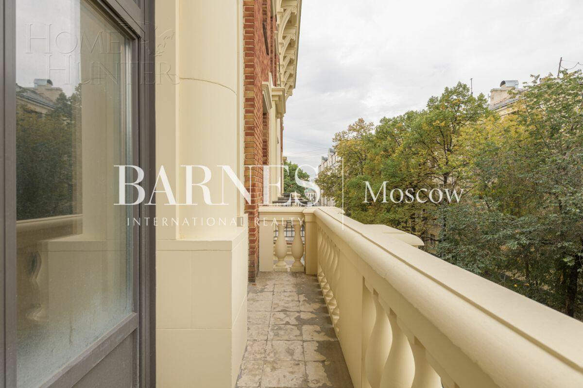 5-КОМН. КВАРТИРА БЕЗ ОТДЕЛКИ 250 М² НА 3 ЭТАЖЕ