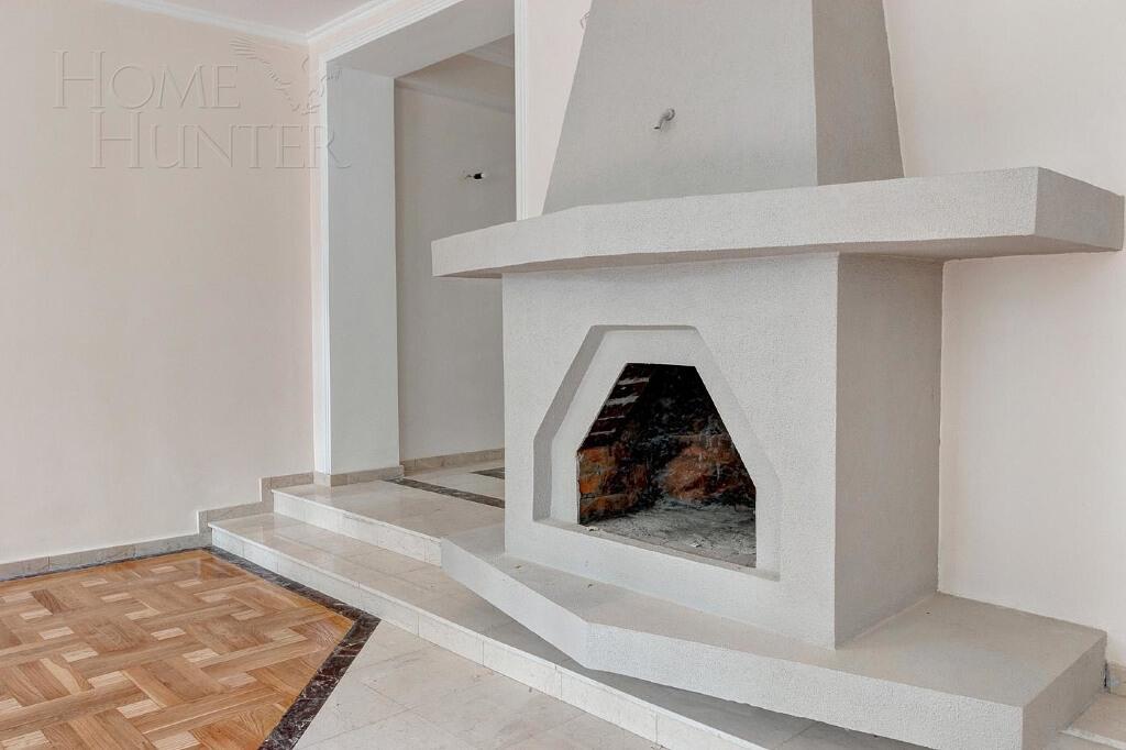 3-этажный коттедж 8 755 м² с отделкой