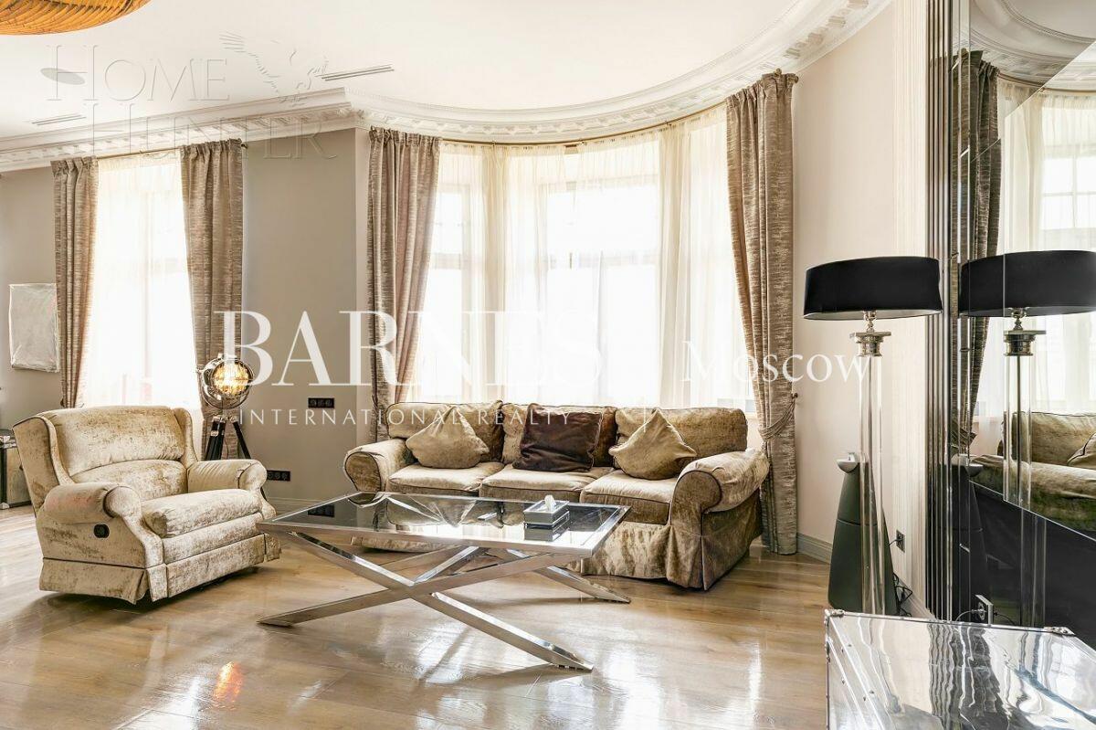 5-КОМН. КВАРТИРА С ОТДЕЛКОЙ 246 М² НА 3 ЭТАЖЕ