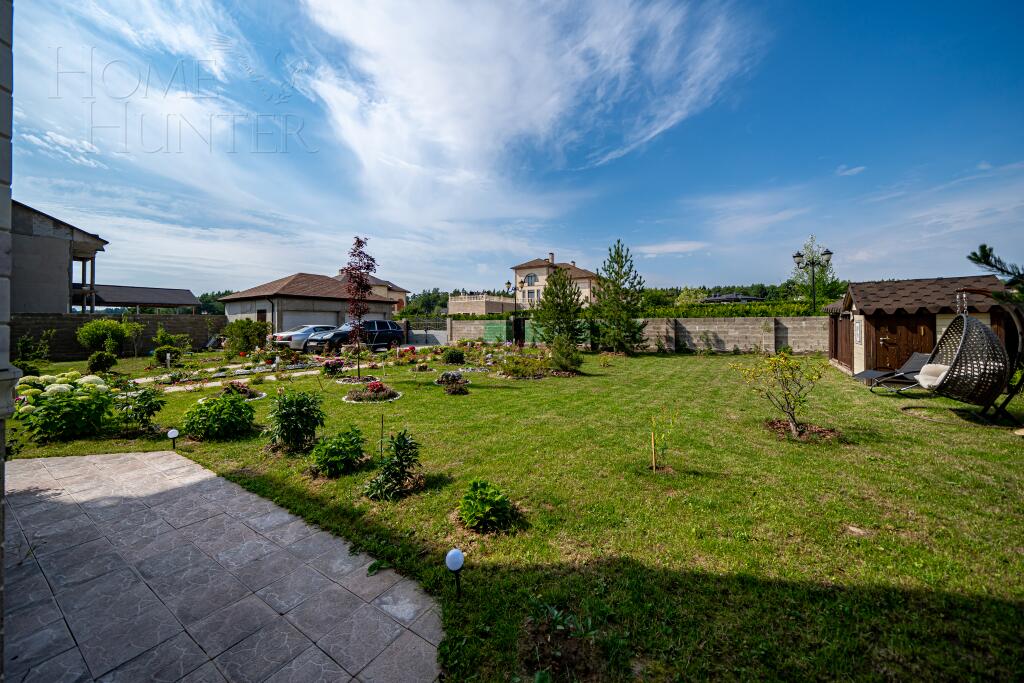 2-этажный коттедж 750 м² с отделкой