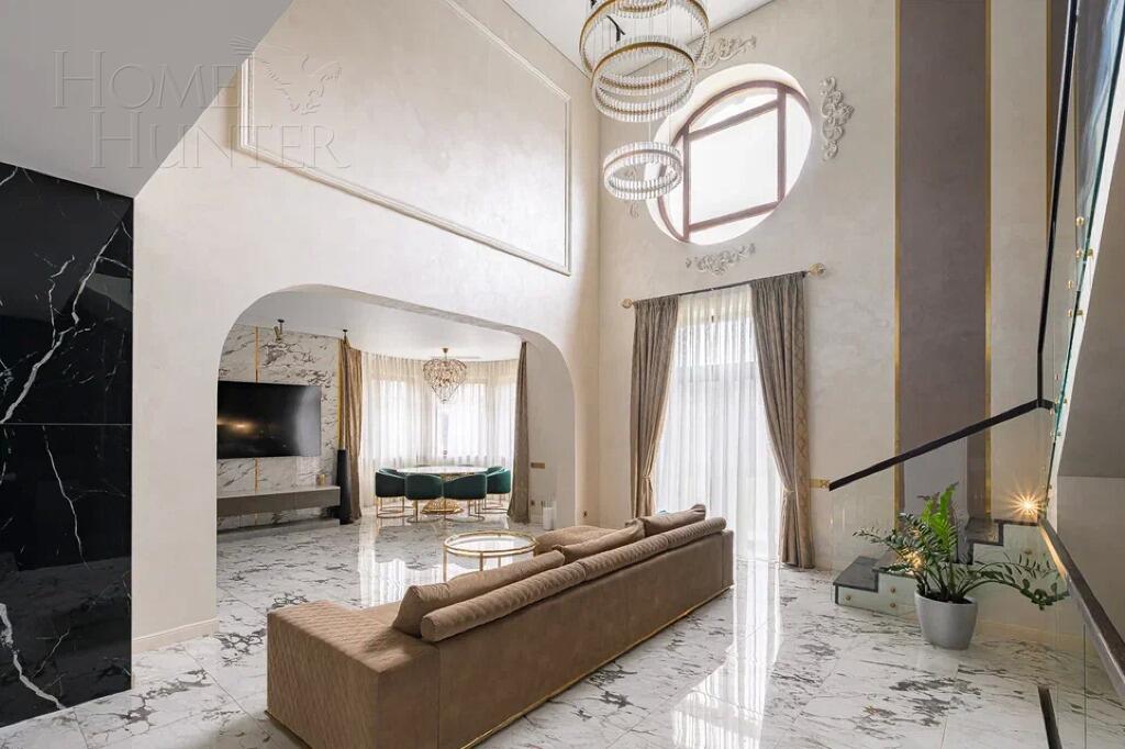 2-этажный коттедж 700 м² с отделкой