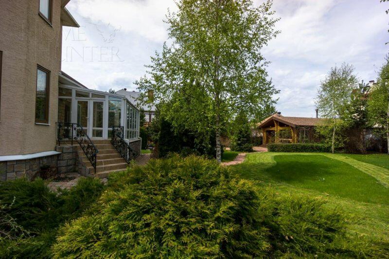 2-этажный коттедж 550 м² с отделкой