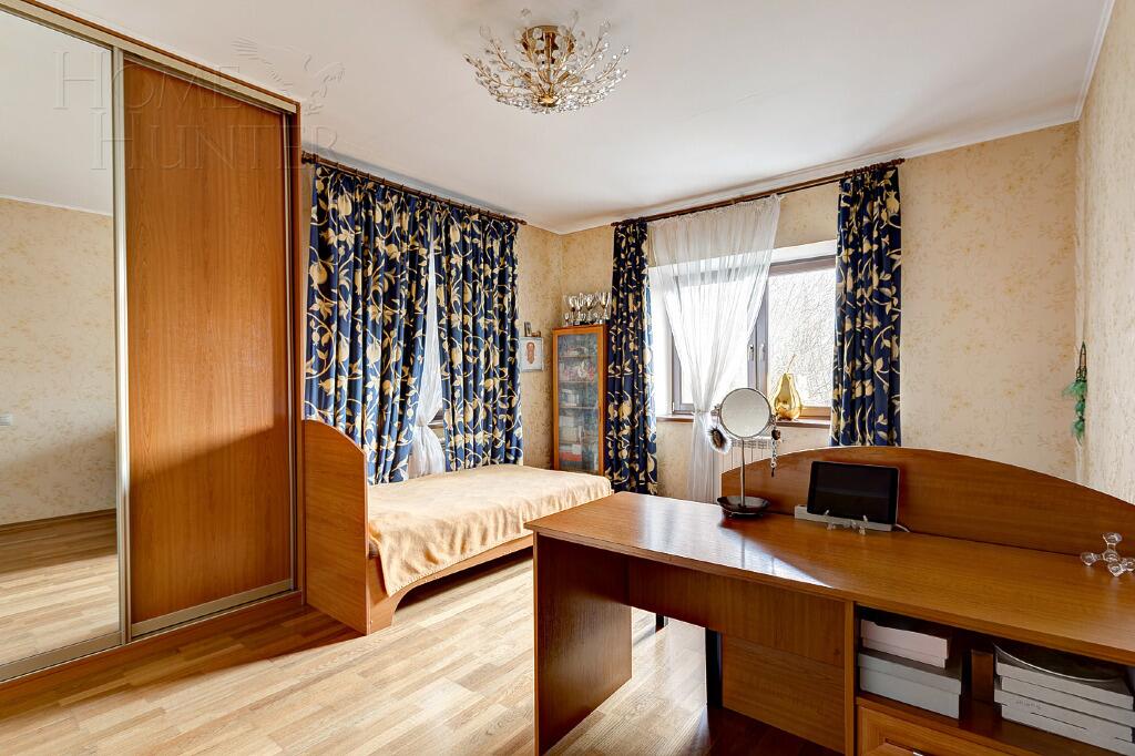 2-этажный коттедж 200 м² с отделкой