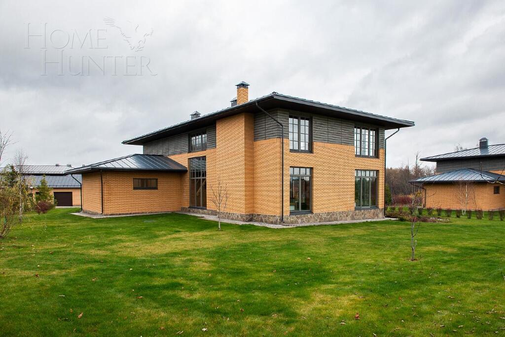 2-этажный коттедж 422.5 м² с отделкой