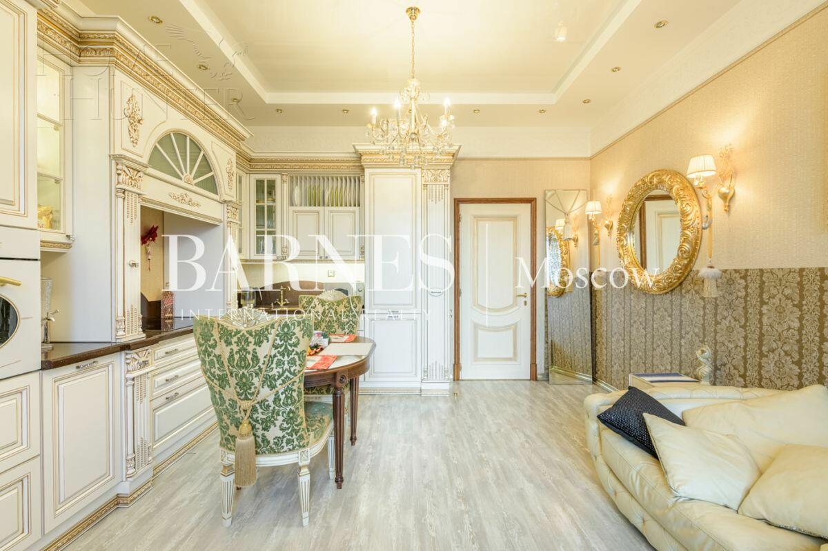 3-КОМН. КВАРТИРА С ОТДЕЛКОЙ 98.5 М² НА 30 ЭТАЖЕ