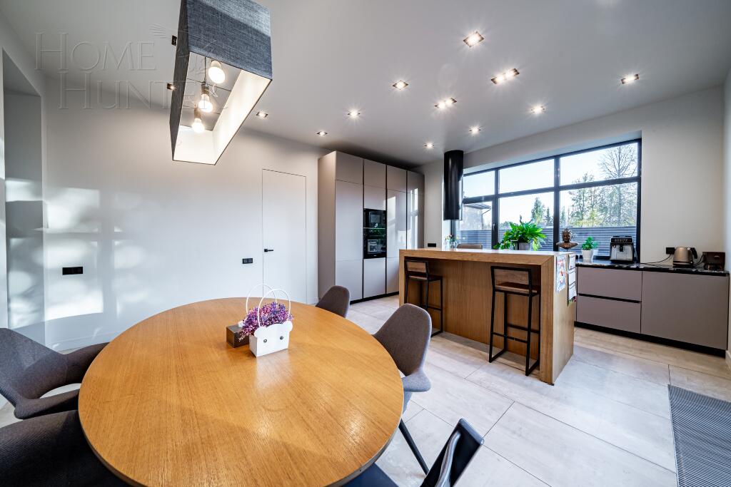 2-этажный коттедж 450 м² с отделкой