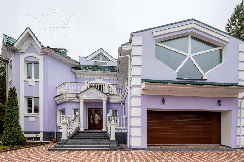 2-этажный коттедж 750 м² с отделкой