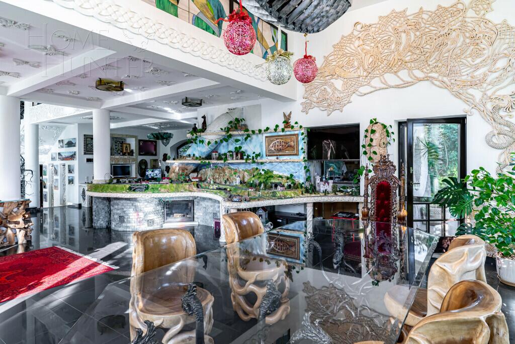 2-этажный коттедж 630 м² с отделкой