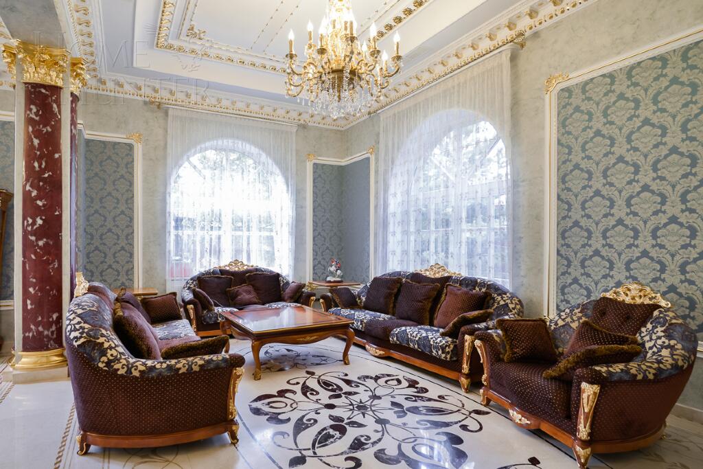 2-этажный коттедж 1 800 м² с отделкой