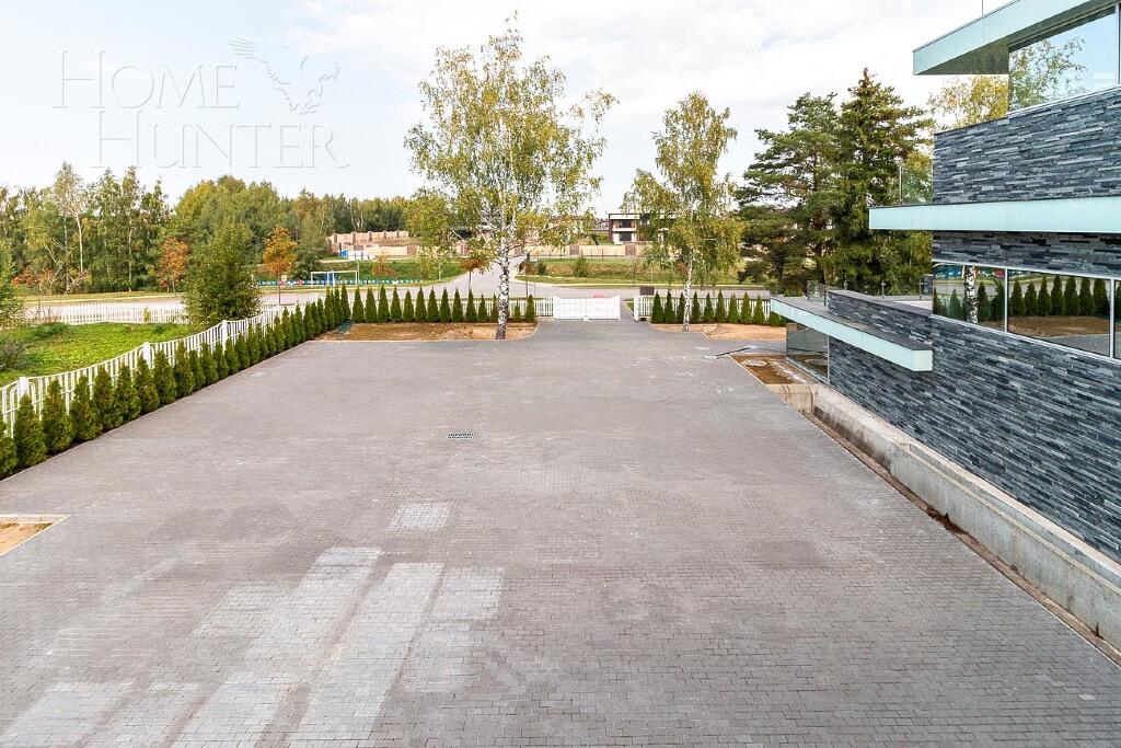 3-этажный коттедж 1 546 м² без отделки