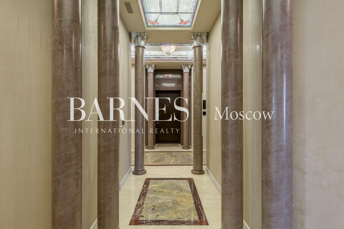 4-КОМН. КВАРТИРА С ОТДЕЛКОЙ 234 М² НА 4 ЭТАЖЕ