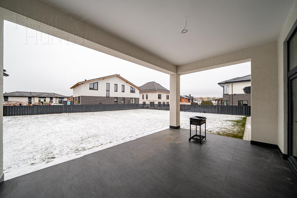 2-этажный коттедж 260 м² с отделкой