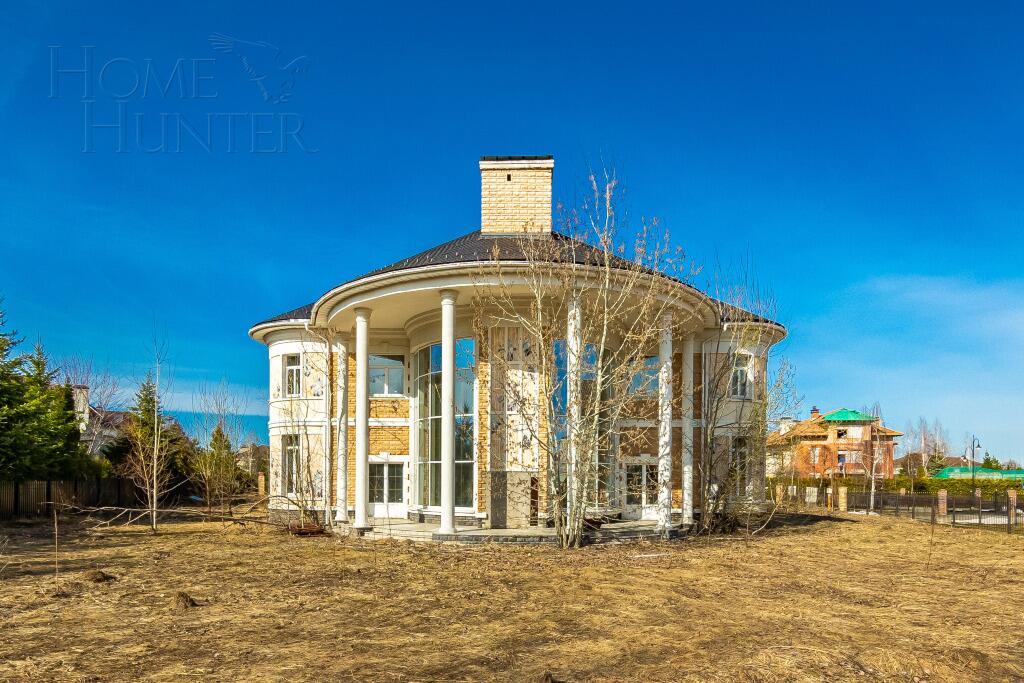 2-этажный коттедж 556.33 м² без отделки