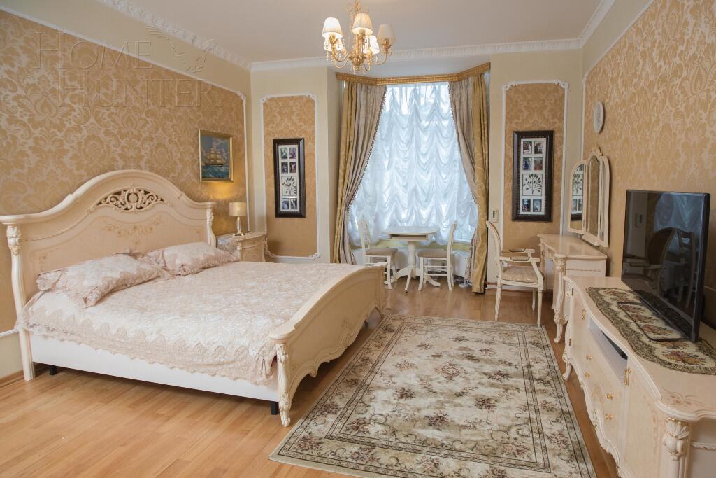 2-этажный коттедж 800 м² с отделкой