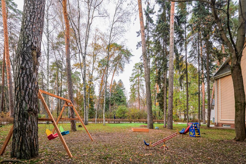 2-этажный таунхаус 270 м² с отделкой