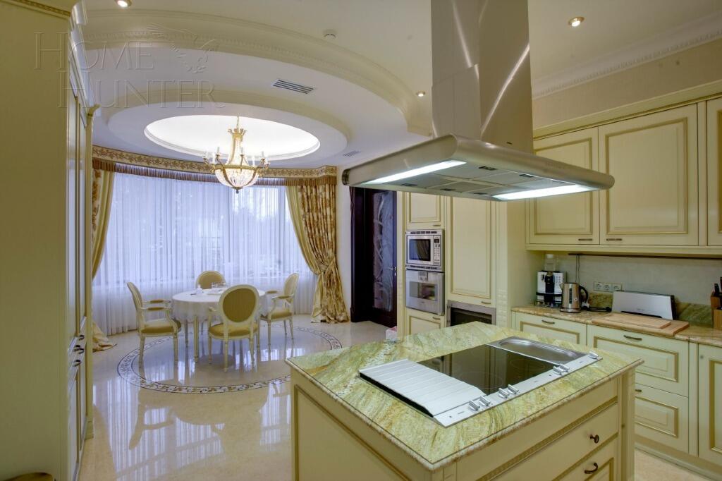 3-этажный коттедж 1 832 м² с отделкой