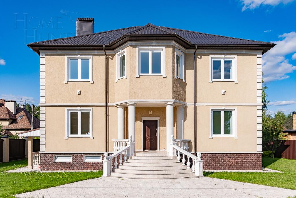 2-этажный коттедж 400 м² с отделкой