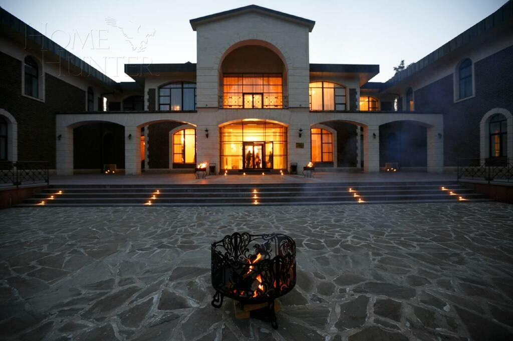 2-этажный коттедж 3 550 м² с отделкой