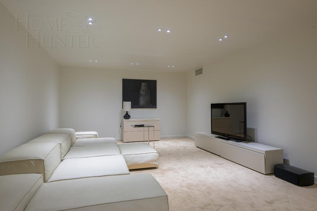 2-этажный коттедж 804.9 м² с отделкой