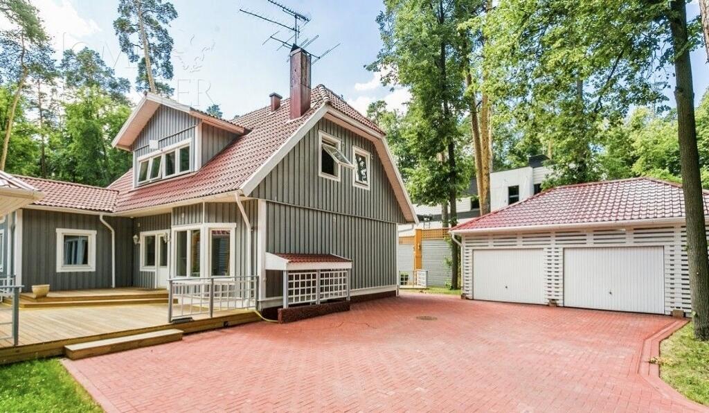 2-этажный коттедж 207.8 м² с отделкой