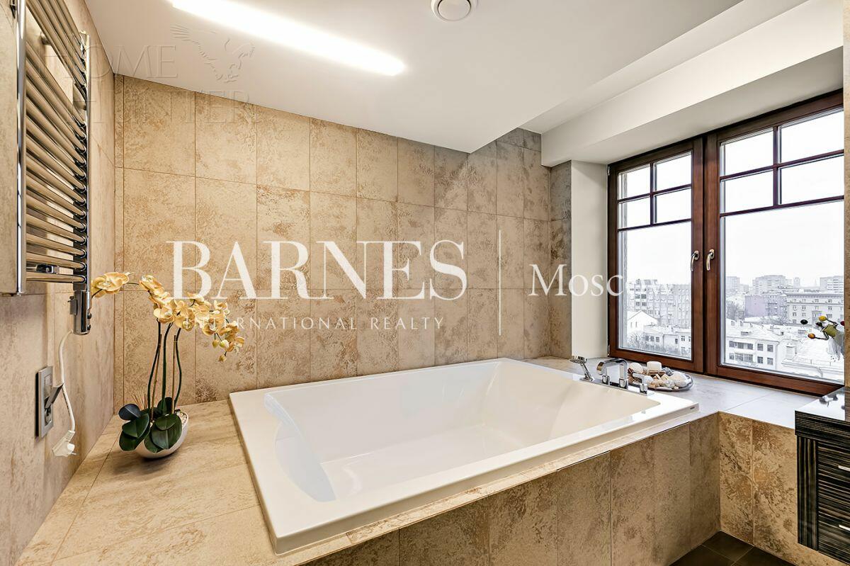 3-УРОВНЕВЫЙ ПЕНТХАУС С ОТДЕЛКОЙ 363 М² НА 9 ЭТАЖЕ